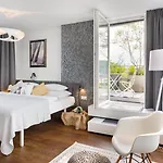 Mosaic House Design 4* Prague