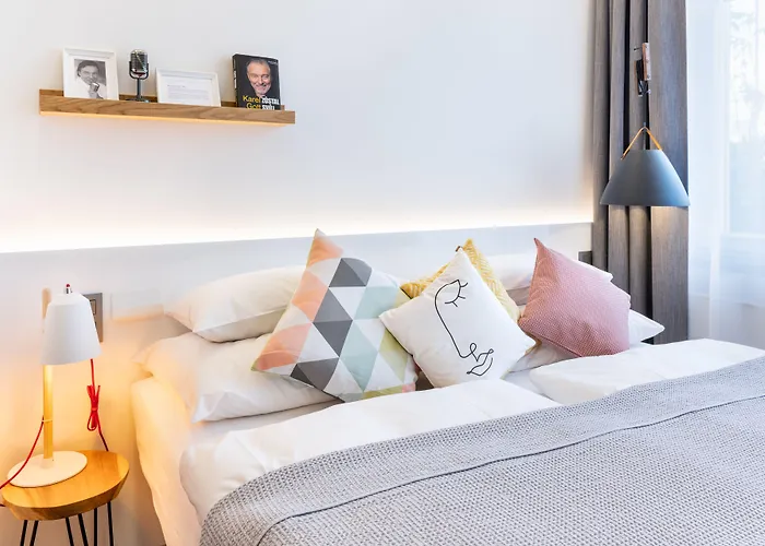 Hotel Mosaic House Design