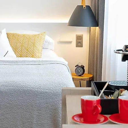 Mosaic House Design 4* Praga