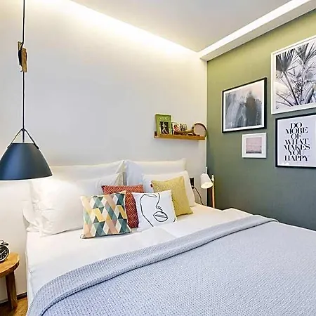 Mosaic House Design 4* Praga
