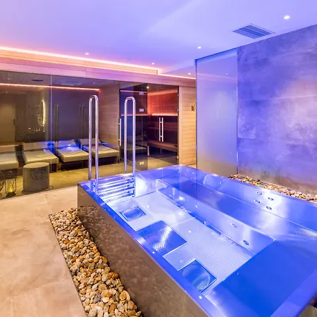 Mosaic House Design Prag