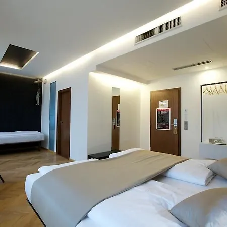 Hotell Mosaic House Design